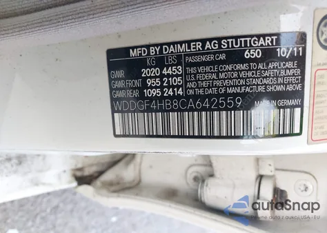 2012 Mercedes-Benz C 250 Luxury/Sport из США, поврежденный, VIN WDDGF4HB8CA642559